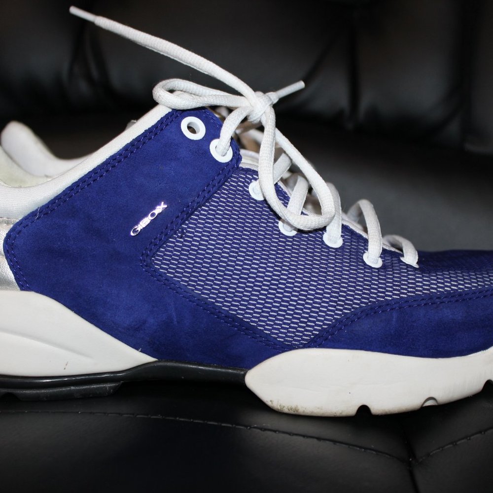 GEOX sneakers EUC 10